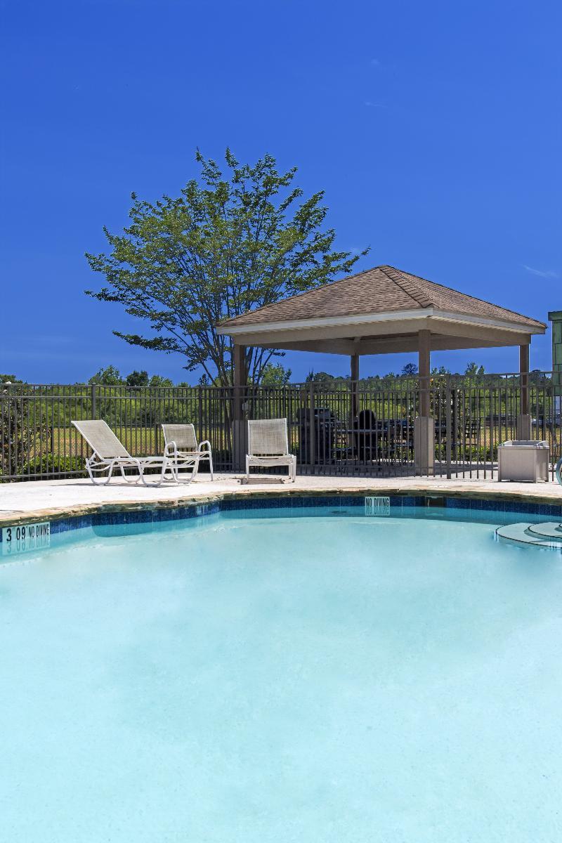 Candlewood Macon, An Ihg 2* Macon